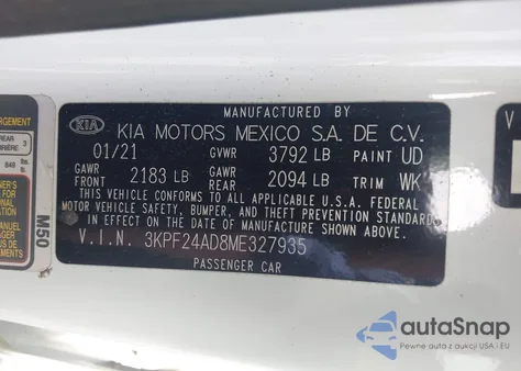 2021 Kia Forte Fe z USA, uszkodzony, nr VIN 3KPF24AD8ME327935